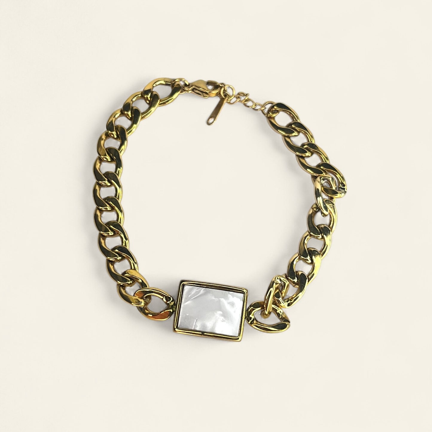 Pearl muse Bracelet